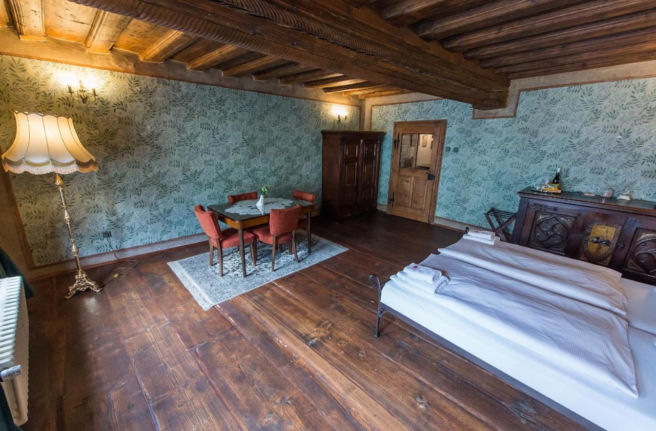 فندق ألت ستراينغر Český Krumlov المظهر الخارجي الصورة